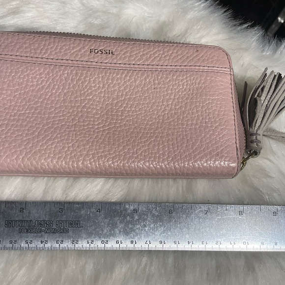 Fossil pink leather wallet - Picture 9 of 10